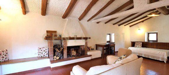 3-salle Maison à Molazzana, Italy No. 117881 4