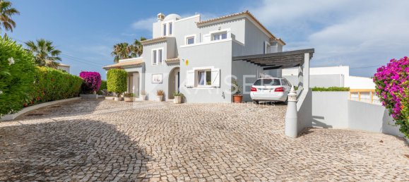 4 Schlafzimmer Villa in Albufeira, Portugal, Nr. 198258 3