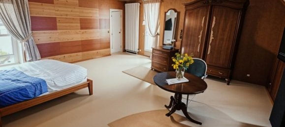 5 bedrooms House in Dinan, France No. 203889 17