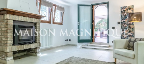 3 Schlafzimmer Villa in Ferrara, Italy, Nr. 309532 33