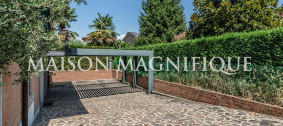 3 Schlafzimmer Villa in Ferrara, Italy, Nr. 309532 47