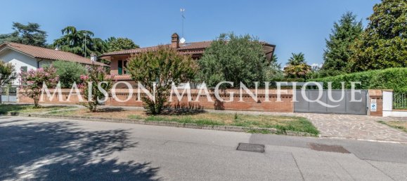 3 Schlafzimmer Villa in Ferrara, Italy, Nr. 309532 48