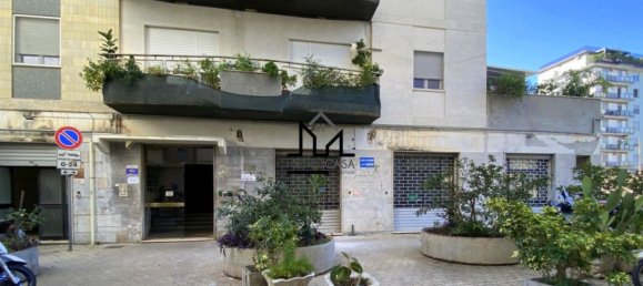 Gewerbliche Immobilie in Palermo, Italy 455m², Nr. 108433 3