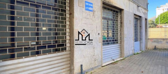 Gewerbliche Immobilie in Palermo, Italy 455m², Nr. 108433 5