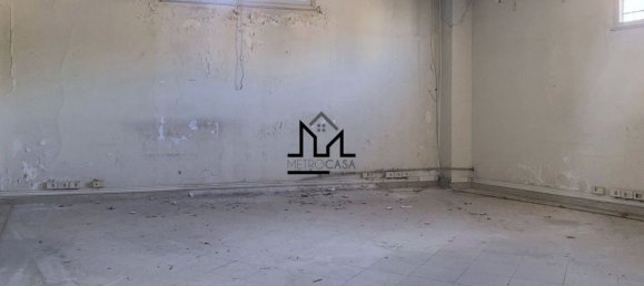 Gewerbliche Immobilie in Palermo, Italy 455m², Nr. 108433 12