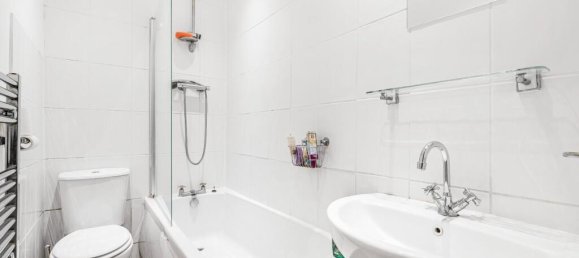 2 bedrooms Apartment in London, United Kingdom No. 12377 9