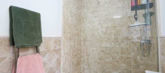 Adosado de 3 dormitorios en La Duquesa, Spain No. 140881 21