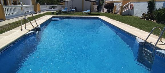 Adosado de 3 dormitorios en La Duquesa, Spain No. 140881 37