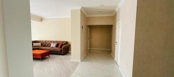 Apartamento de 4 dormitorios en Khatay, Azerbaijan No. 2177 14