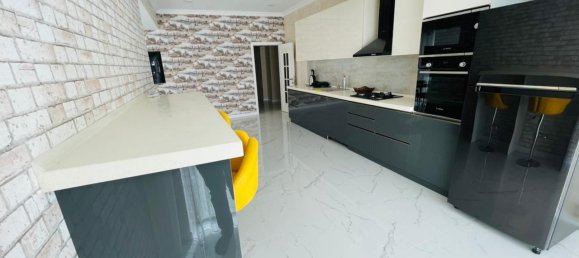 Apartamento de 4 dormitorios en Khatay, Azerbaijan No. 2177 20