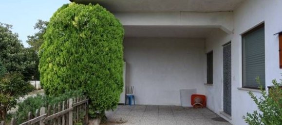 5 Schlafzimmer Haus in Udine, Italy, Nr. 315441 20