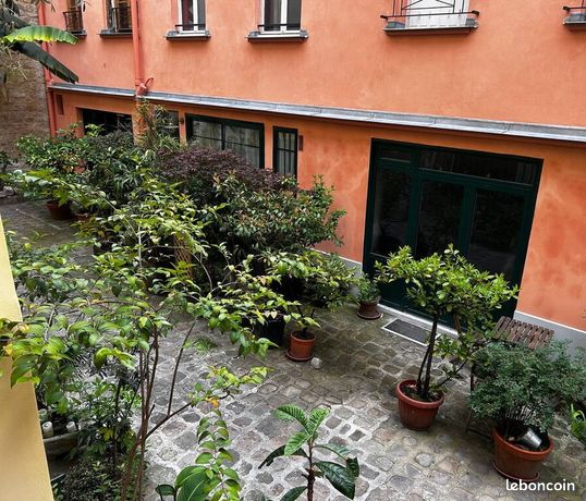 1 bedroom Apartment in Paris, France No. 309918