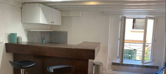 1 bedroom Apartment in Paris, France No. 309918 2