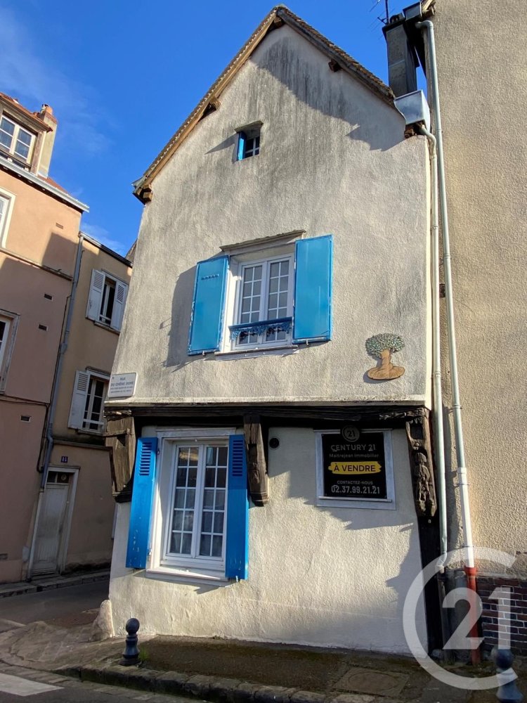 2 bedrooms House in Chartres, France No. 268434