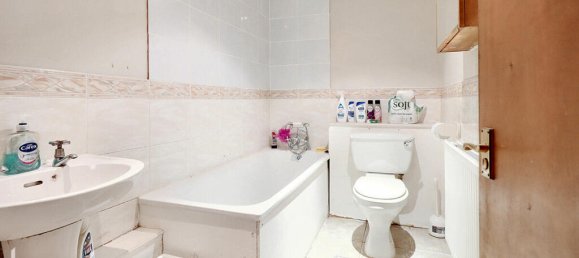 2 bedrooms Apartment in Croydon, United Kingdom No. 4879 7