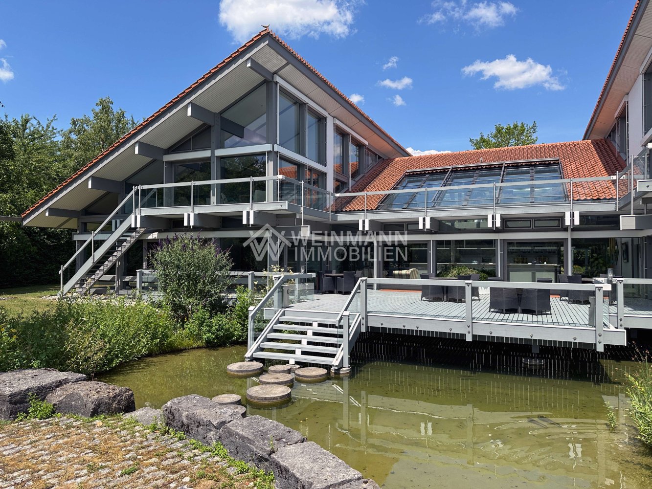 Офис 1471м² в Швебиш Халль, Германия № 328753