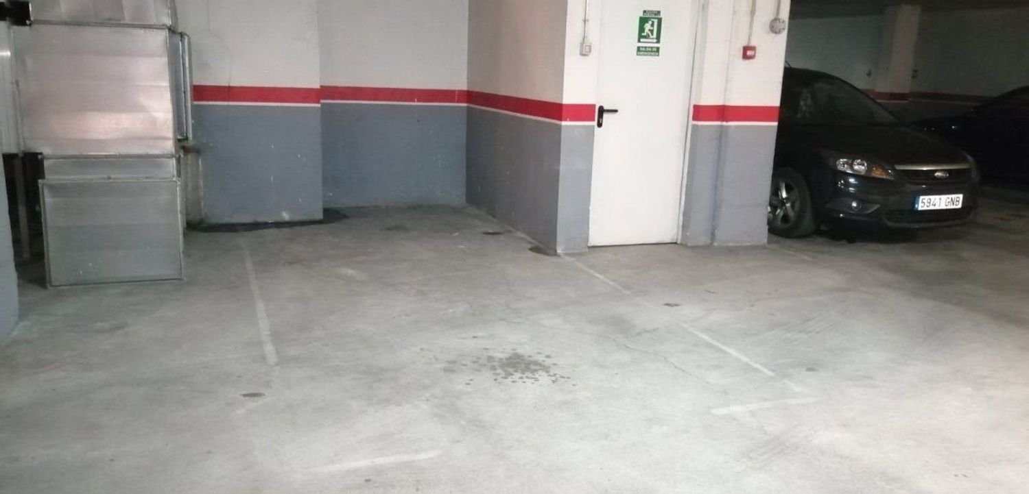 Garage in Salamanca, Spain, Nr. 84708