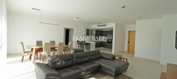 3 bedrooms Apartment in Saint Julian's, Malta No. 3490 2