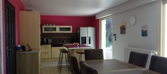 Villa de 4 dormitorios en Maine-et-Loire, France No. 103210 5