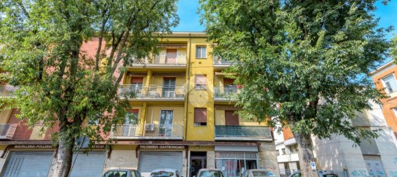 Квартира с 2 спальнями в Кастельфранко Эмилия, Италия № 320820 3