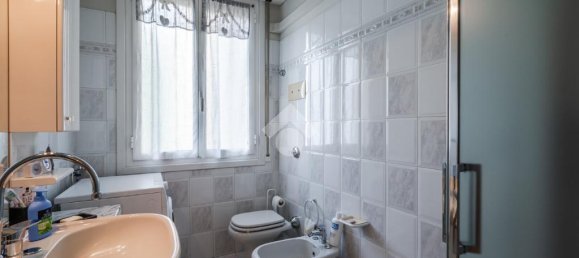 Квартира с 2 спальнями в Кастельфранко Эмилия, Италия № 320820 29