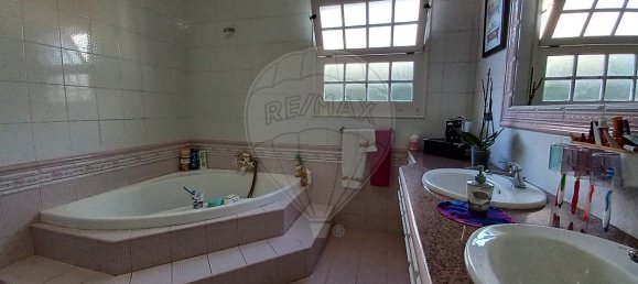 3 Schlafzimmer Haus in Ponta Delgada, Portugal, Nr. 44532 10