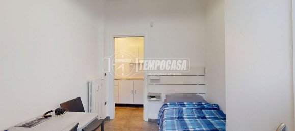 3 bedrooms Apartment in Bari, Italy No. 337740 19