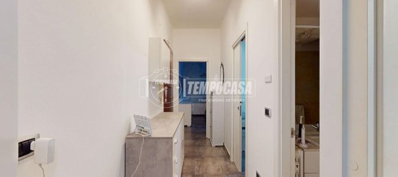 3 bedrooms Apartment in Bari, Italy No. 337740 29