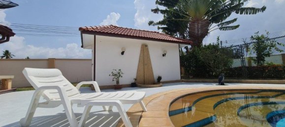 4 bedrooms Cafe / restaurant in Pattaya, Thailand No. 19769 9