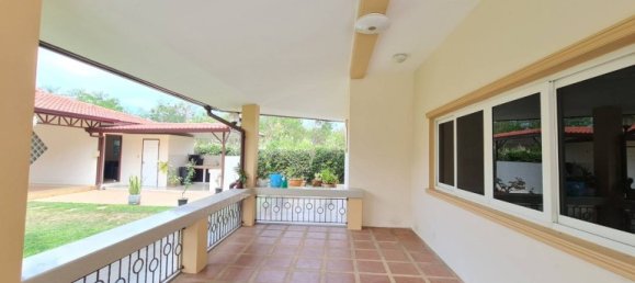 4 bedrooms Cafe / restaurant in Pattaya, Thailand No. 19769 17