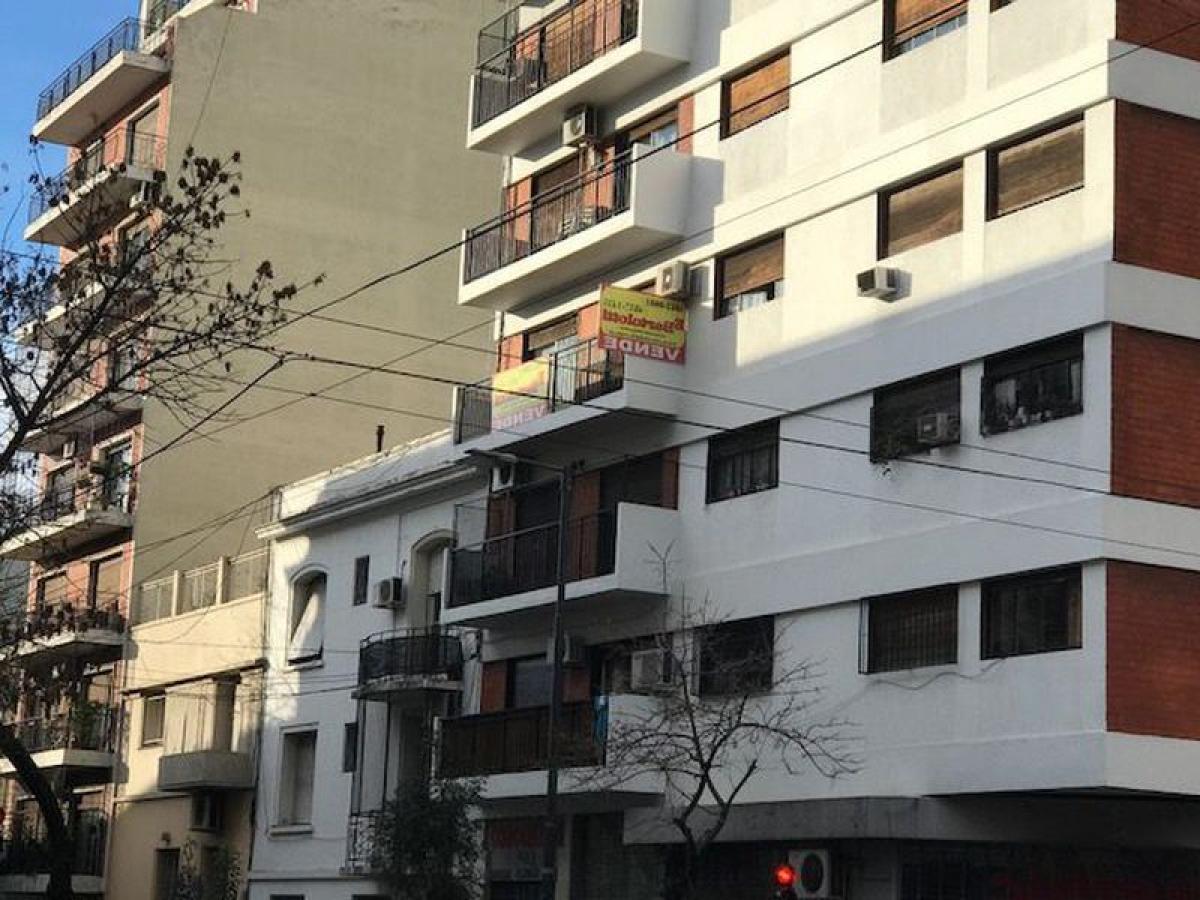 3 bedrooms Apartment in Buenos Aires, Argentina No. 96474