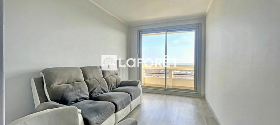 Apartamento de 2 dormitorios en Macon, France No. 200337 8