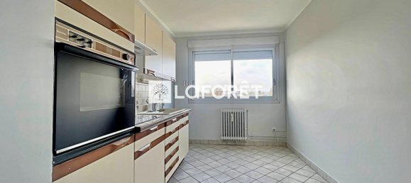 Apartamento de 2 dormitorios en Macon, France No. 200337 6