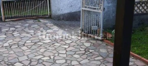 3 Schlafzimmer Haus in Carrara, Italy, Nr. 50525 3