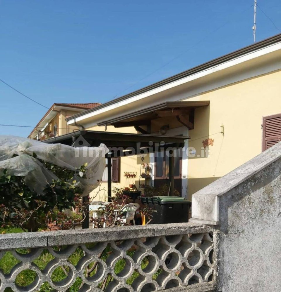3 Schlafzimmer Haus in Carrara, Italy, Nr. 50525