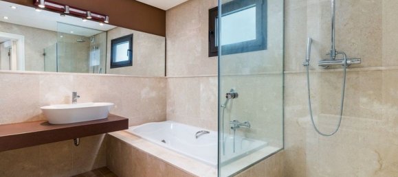 5 غرف نوم فيلا في Marbella, Spain رقم 79630 38