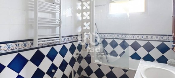 Casa de 4 dormitorios en Epinay-sous-Senart, France No. 323401 7