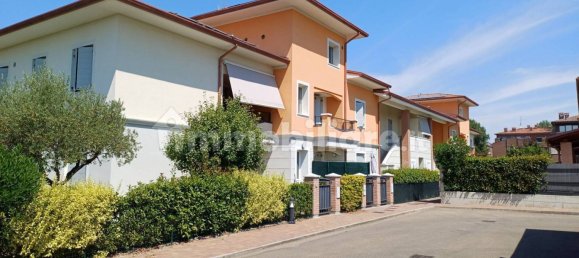 Apartamento de 2 dormitorios en Castelfranco Emilia, Italy No. 348841 8