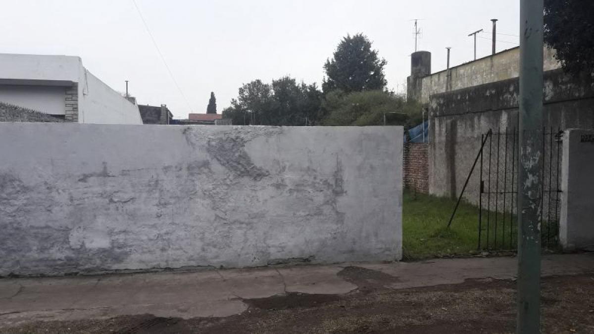  قطعة أرض في Tres de Febrero, Argentina رقم 43346