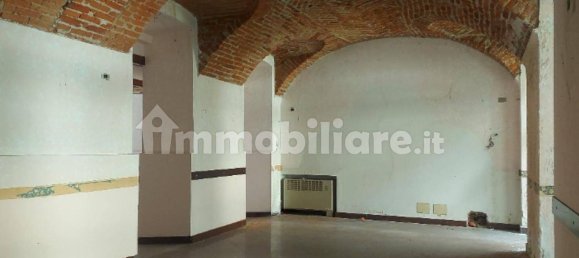 Imóvel comercial em Chivasso, Italy 100 m² N.º 315116 2
