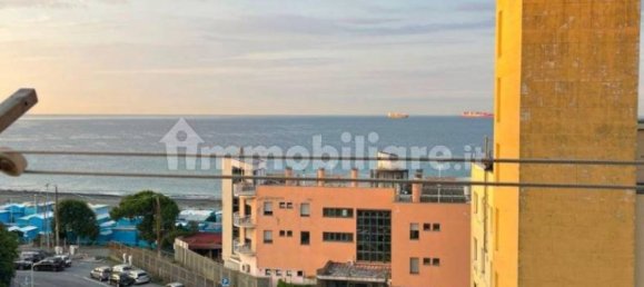Apartamento de 2 dormitorios en Genoa, Italy No. 278289 5