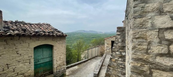 Вилла с 1 спальней в Казальчипрано, Италия № 170647 2