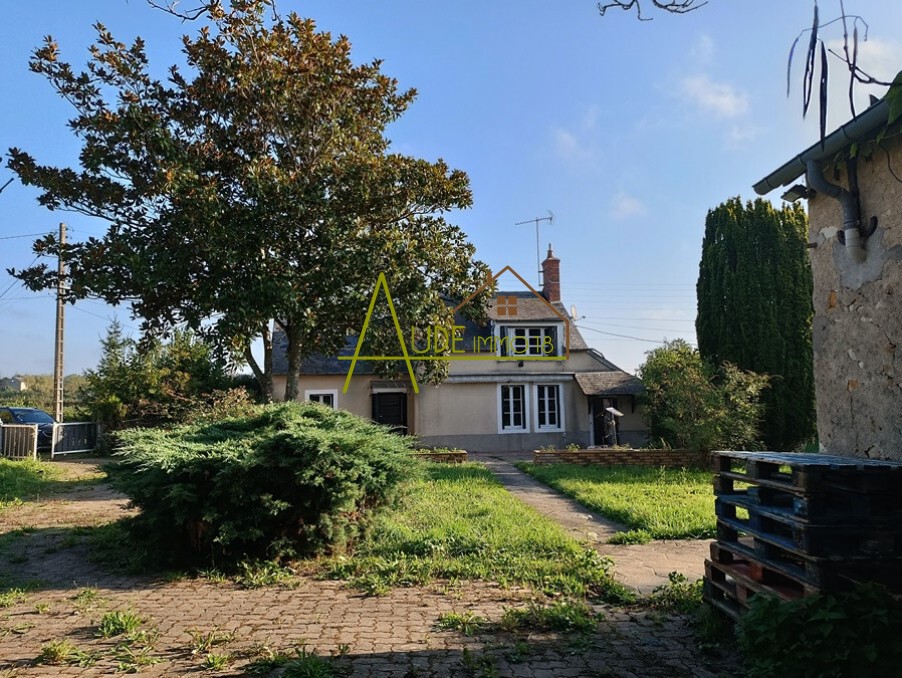 Villa de 3 dormitorios en Cornusse, France No. 245483