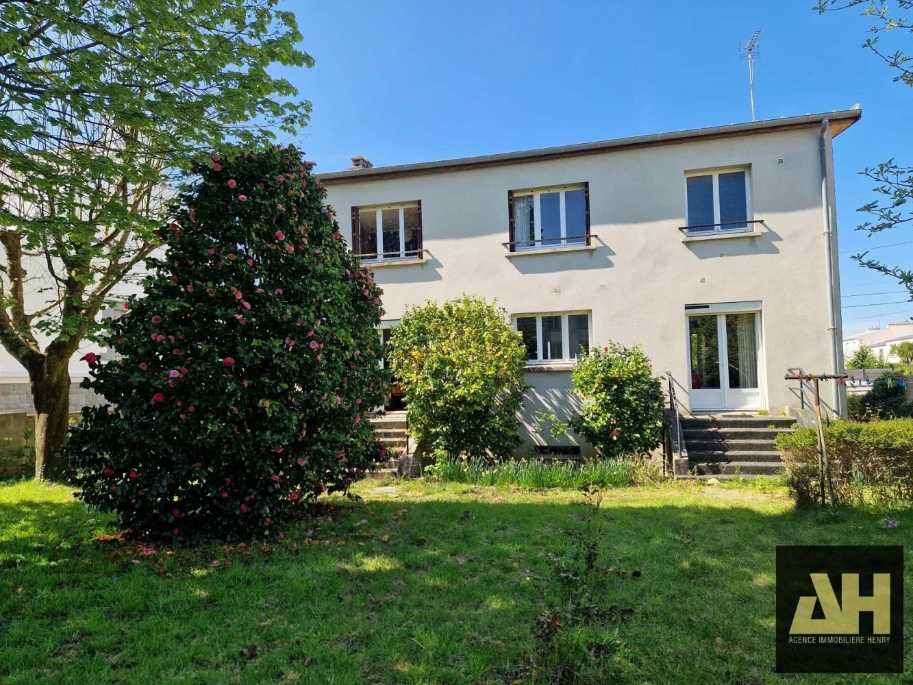 5 bedrooms House in Brest, France No. 208675