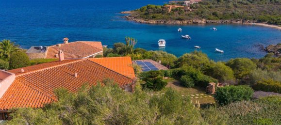 4 bedrooms Villa in Golfo Aranci, Italy No. 299915 5