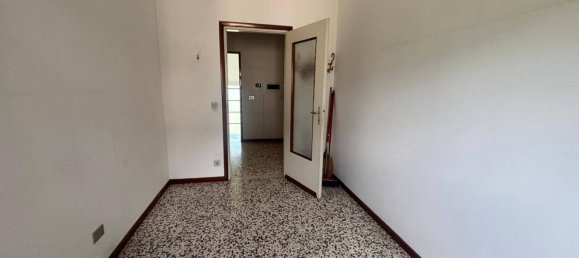 4غرفة شقة في Brescia, Italy رقم 277518 12