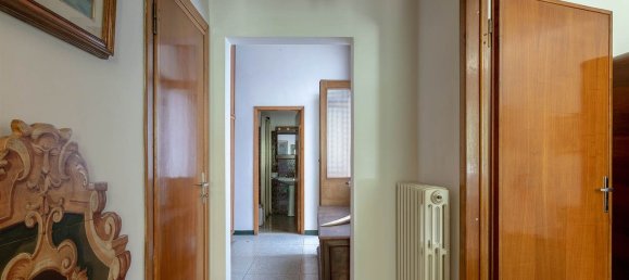 Casa de 8 habitaciónes en Florence, Italy No. 211102 39