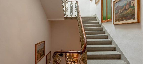 Casa de 8 habitaciónes en Florence, Italy No. 211102 28