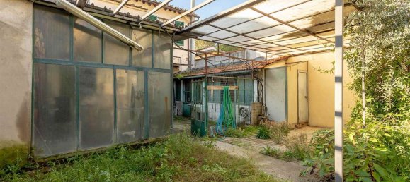 Casa de 8 habitaciónes en Florence, Italy No. 211102 9