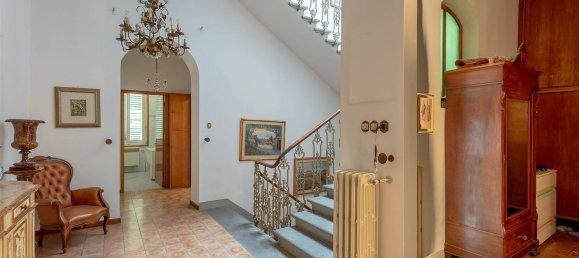 Casa de 8 habitaciónes en Florence, Italy No. 211102 16